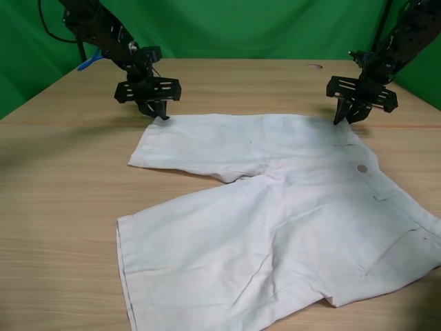 Shorts Folding — initial
